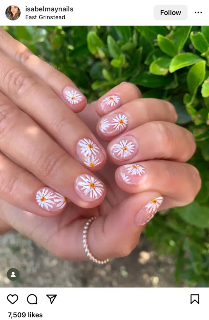 Daisy Natural Nails