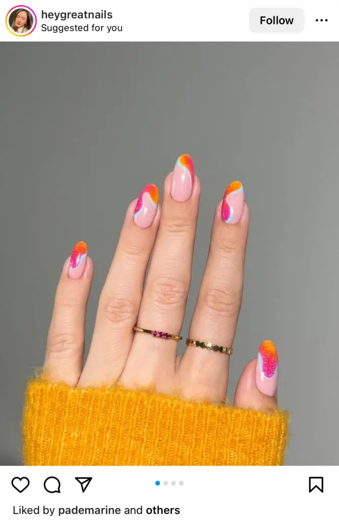 Colorful Vacation Nails 