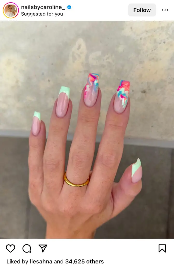 Colorful Green Vacation Nails 