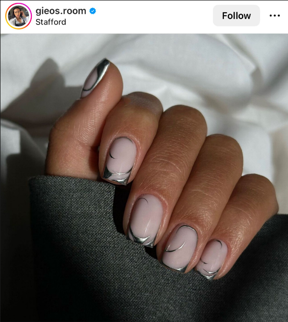 White And Grey Summer Nails