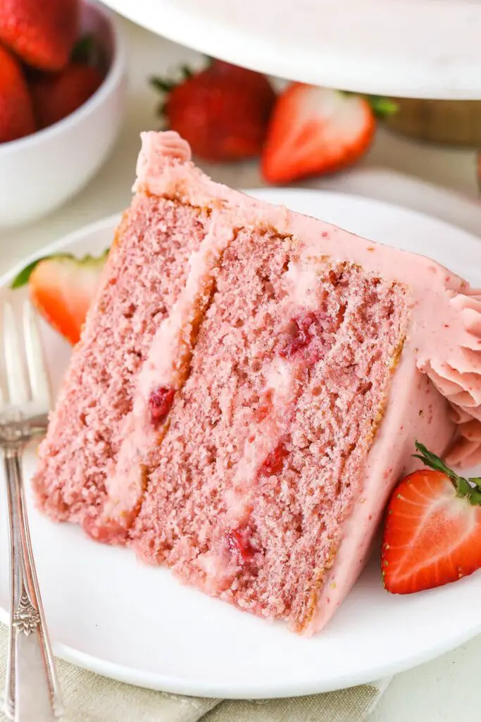 Homemade Fresh Strawberry Cake