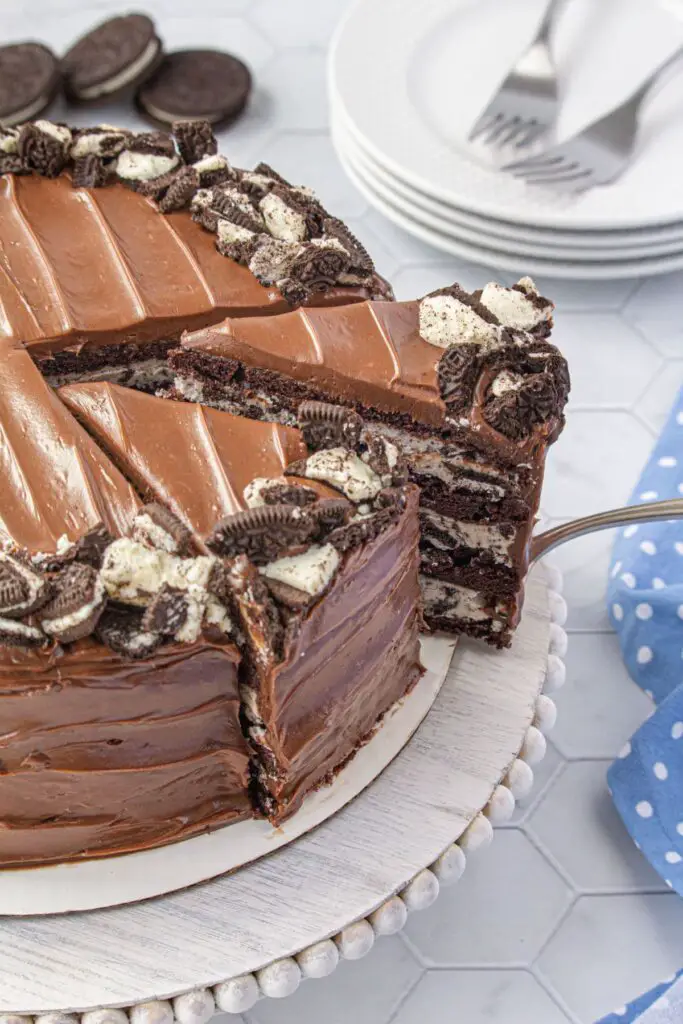 Chocolate Layer Cake with Oreo Filling 