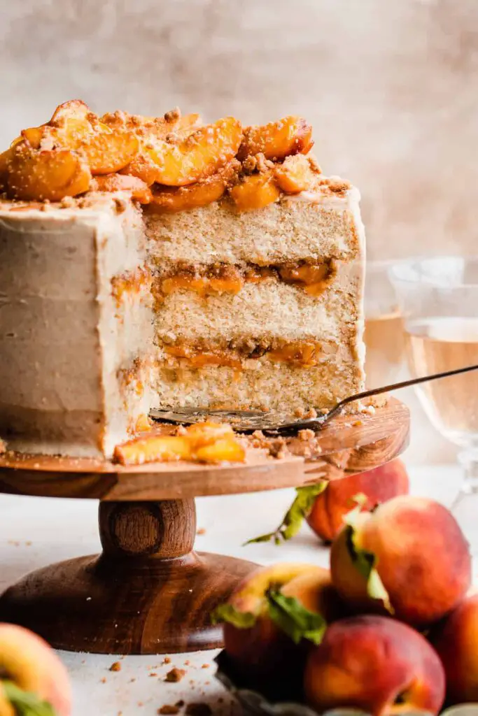 Peach Cobbler Cake 