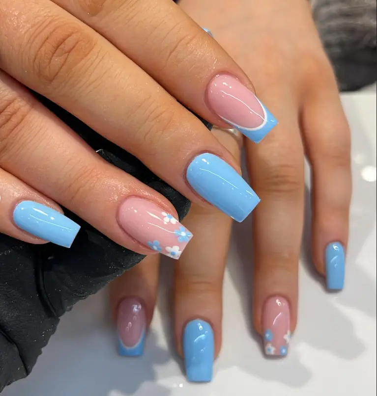 Baby Blue Nail Flower Design For Summer