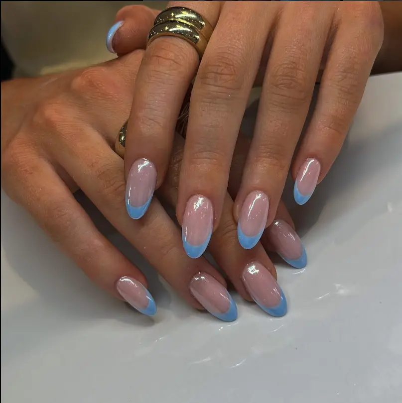 Almond Baby Blue Nail Design For Summer 