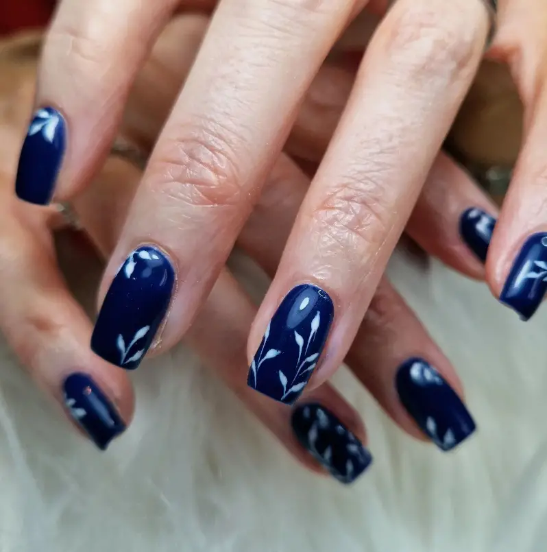 Leaf Navy Blue Nails For Summer 