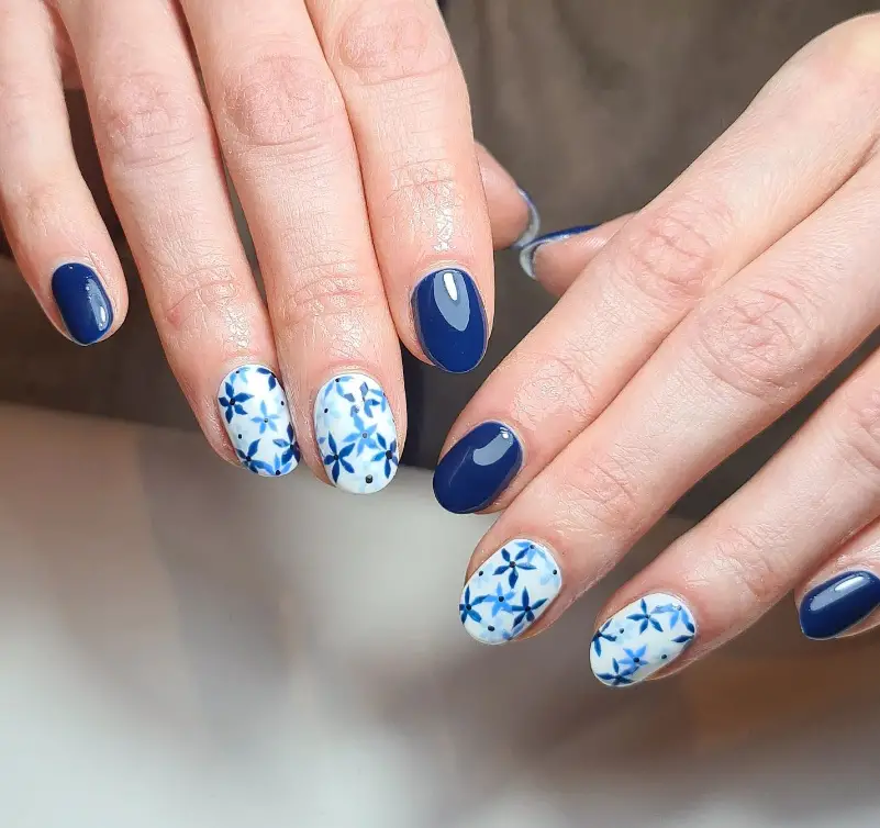 Flower Navy Blue Nails For Summer