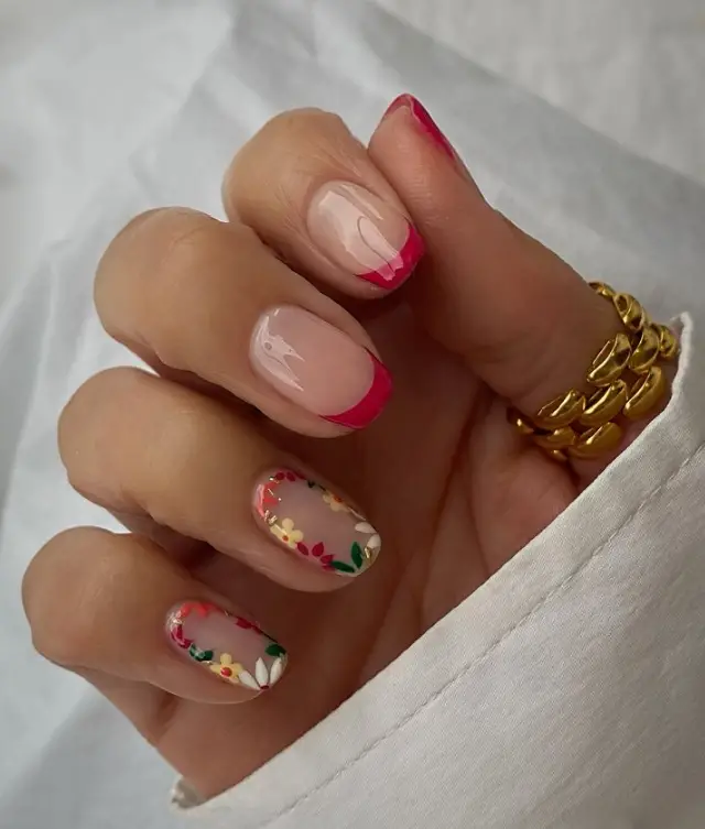 French Tip Cute Short Nails For Summer