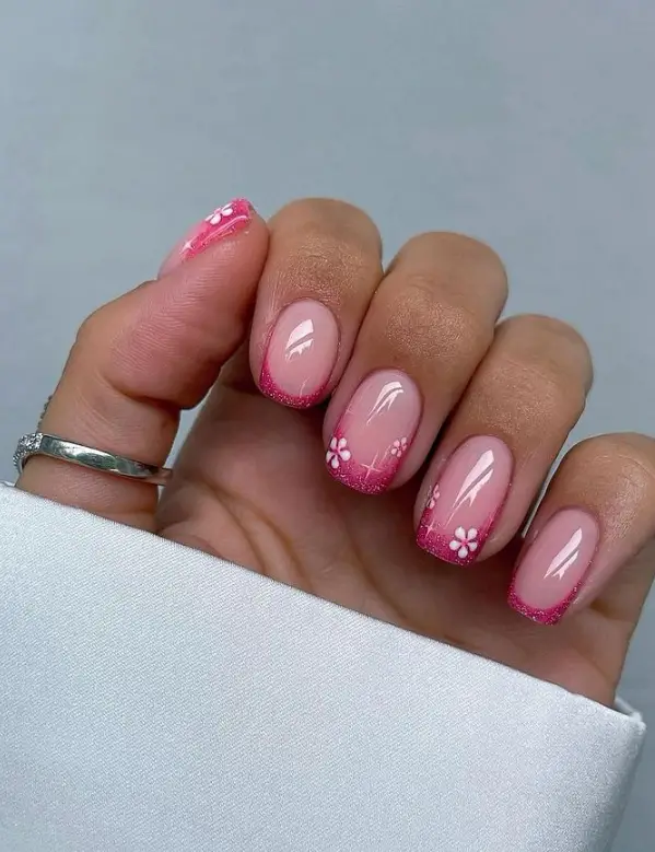 Pink Flower Cute Short Nails For Summer