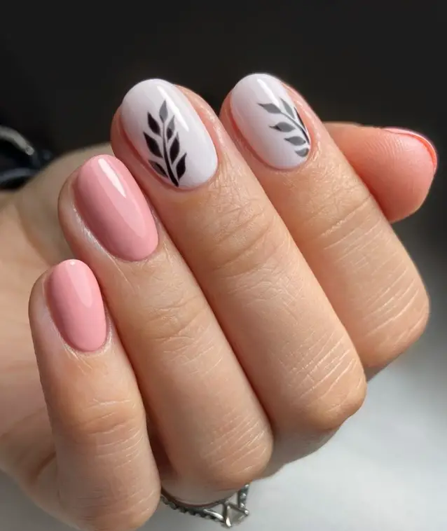 Baby Pink Leaf Cute Short Nails For Summer