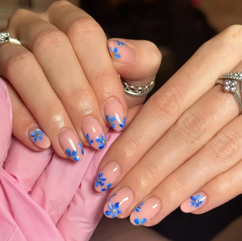 Blue Flower Holiday Nails For Summer