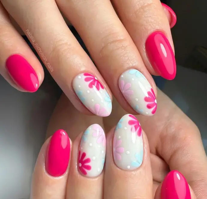 Colorful Flower Holiday Nails For Summer