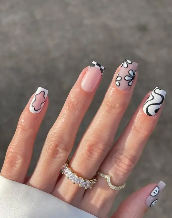 Black And White Flower Nails For Summer 