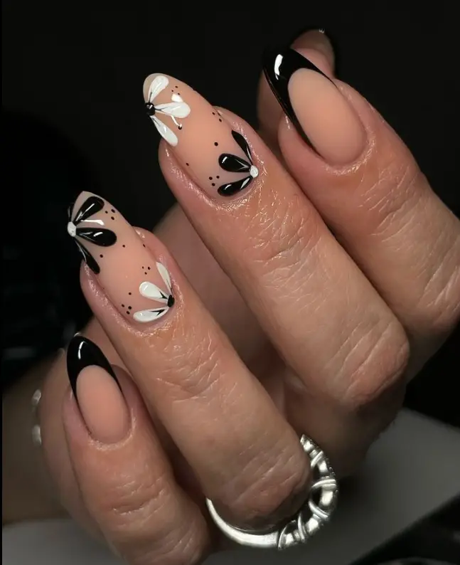 Black Flower Nails For Summer