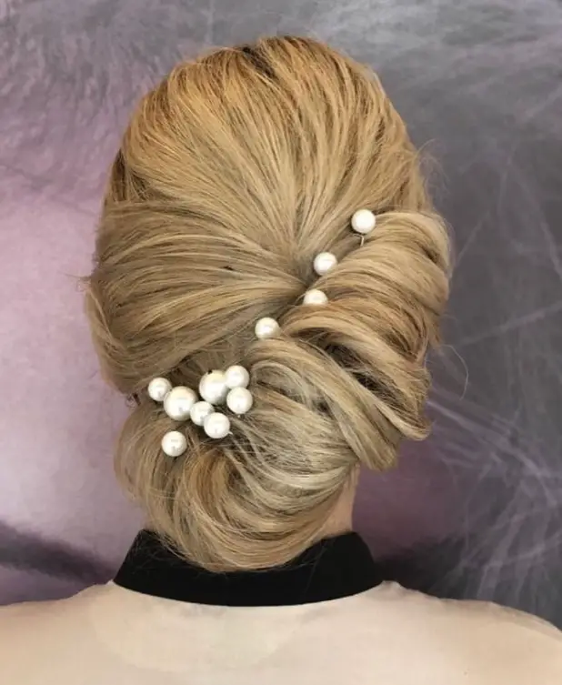 Elegant Graduation Hairstyles