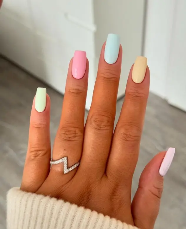 Colorful Pastel Summer Nails 