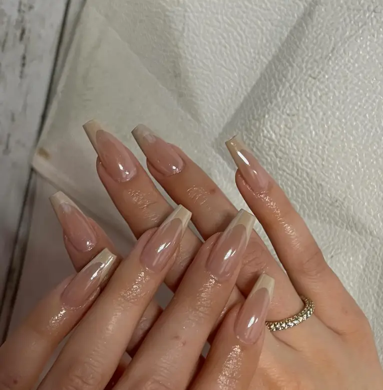 Brown Fall Nail Inspo 