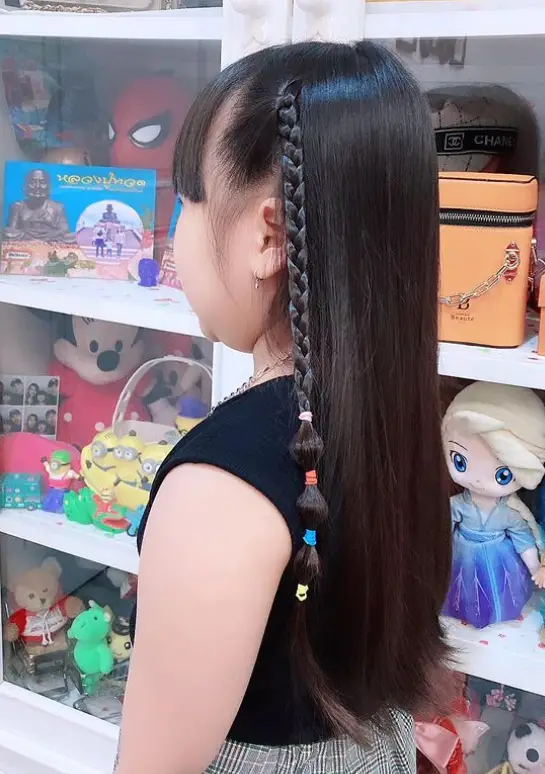 Single Braided Accent with Beads Hairstyle